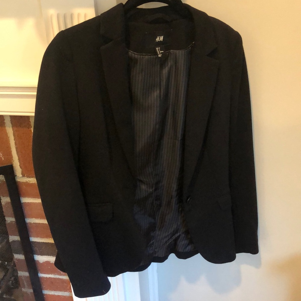 H&M Black Blazer Size 4